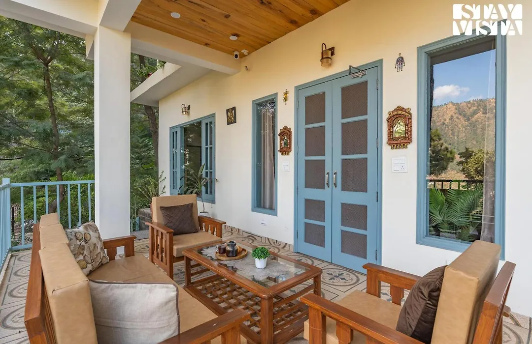 Stayvista'S Pinecrest Manor - 4Bhk Valley-View Villa With Jacuzzi-1